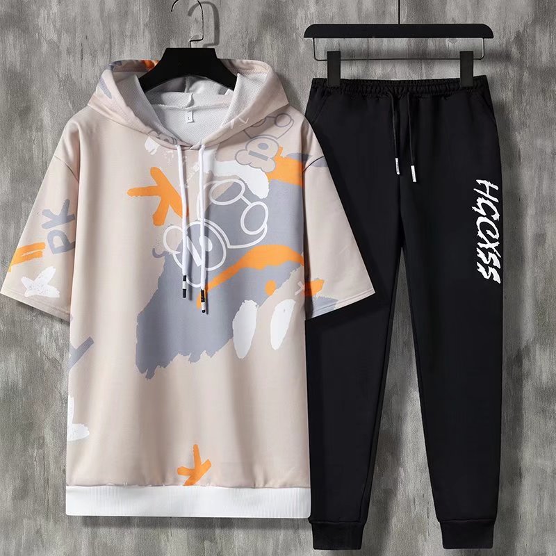 New in Hoodies & Sweatshirts M - Winter Clothing Essentials 评论和价格