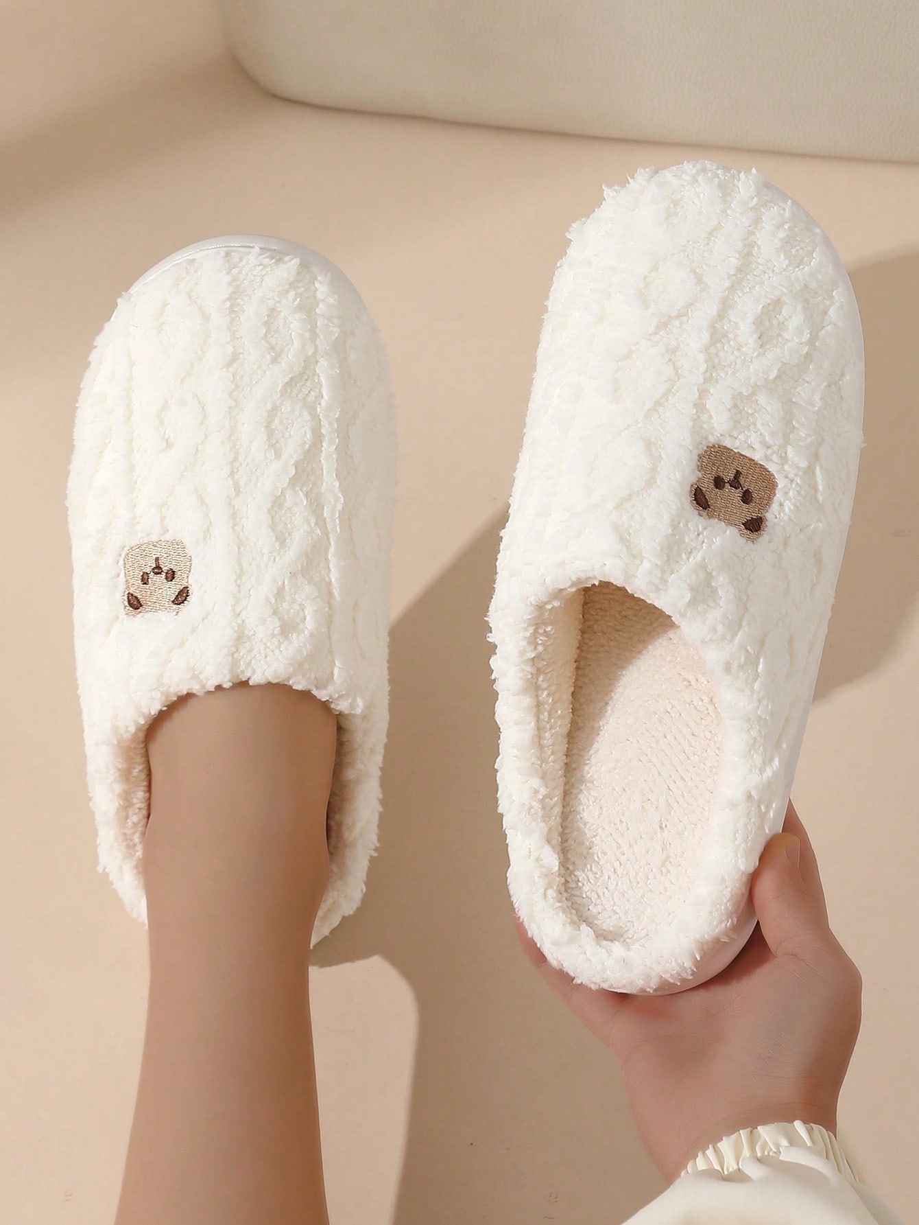 Men's and Women's Warm Cotton  - Winter Clothing Material 评论和价格