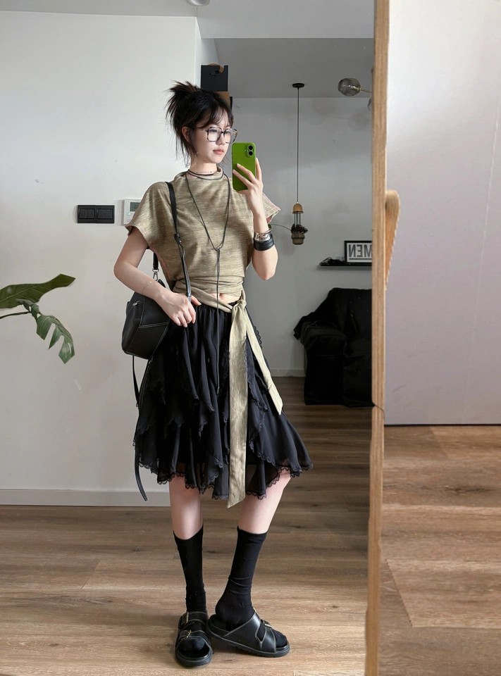 Kawaii Black Mini Skirts Women - Winter Clothing Storage 评论和价格